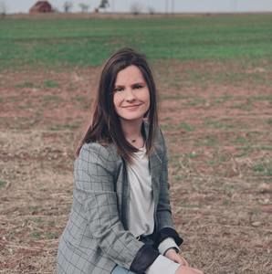 Meet your Posher, Sonia